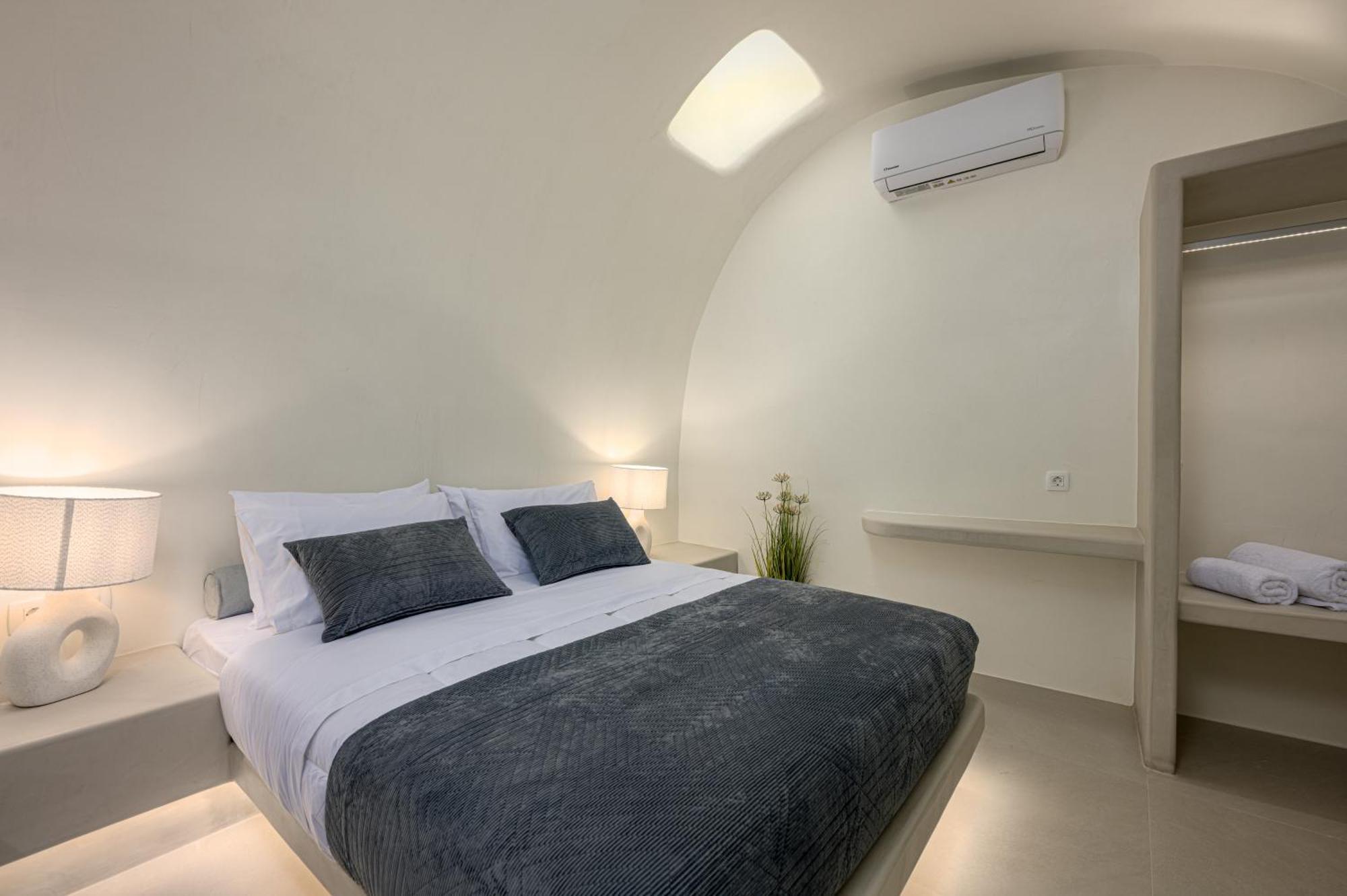 Galaria Serenity Suites Vóthon Esterno foto
