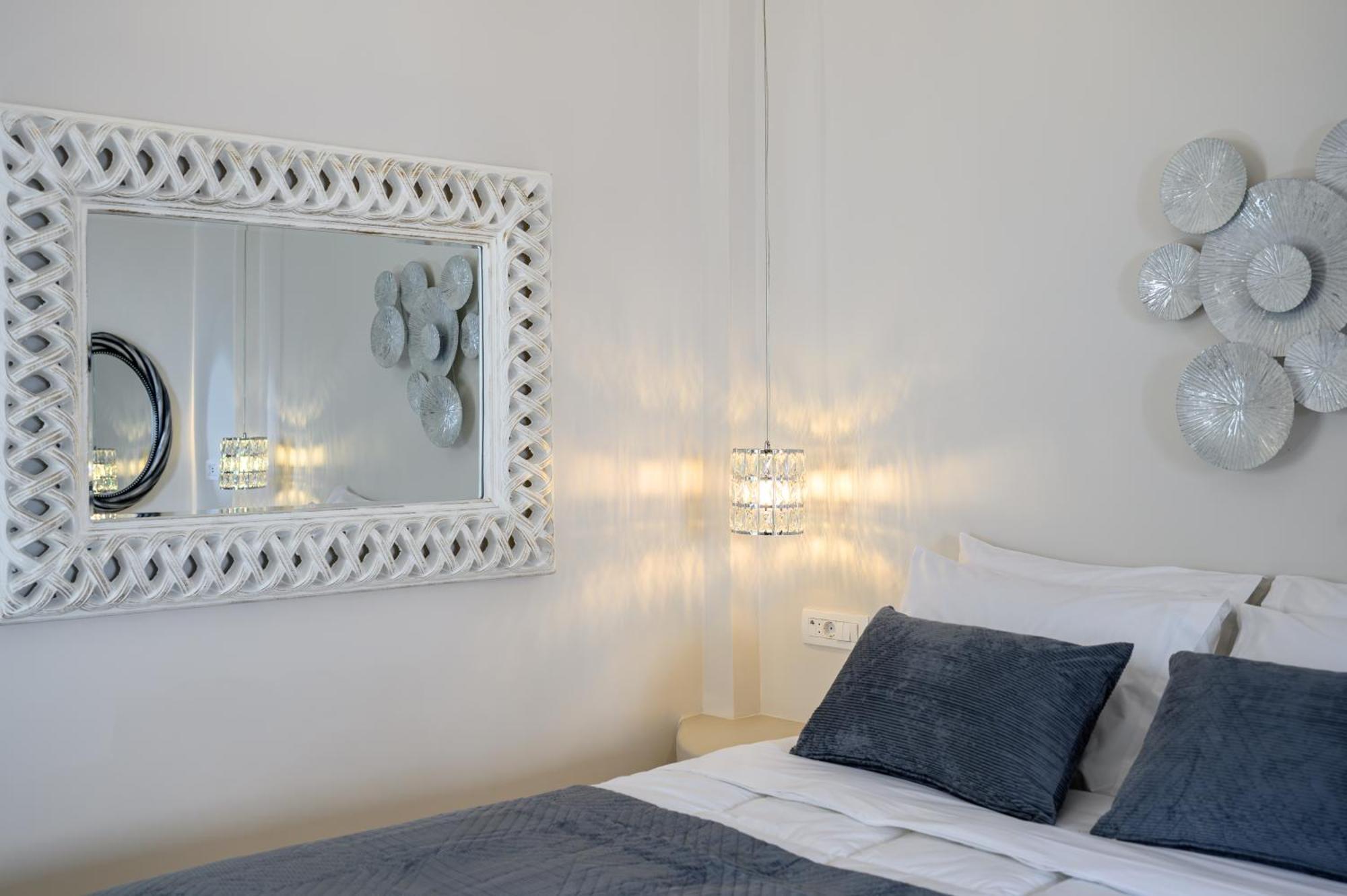 Galaria Serenity Suites Vóthon Esterno foto